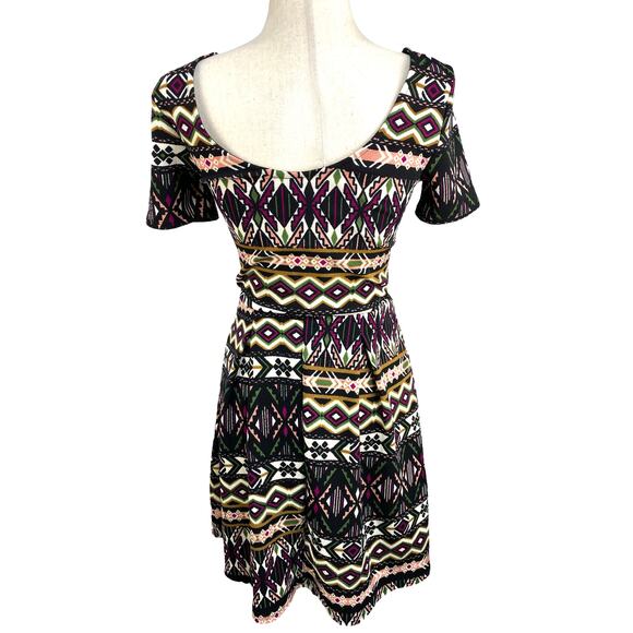 Alya Mixed Geometric Print Fit & Flare Dress Size S - Picture 5 of 5